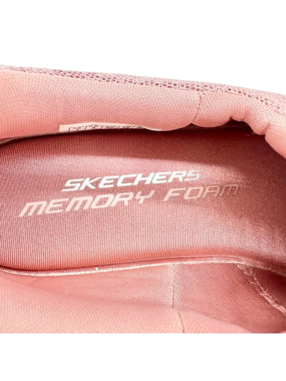 Skechers Memory Foam Slip On Sneakers Womens US 7 Pink Lightweight Comfort Shoes